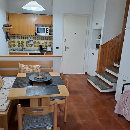 J&C House -Lake Bosisio Bosisio Parini Eksteriør bilde